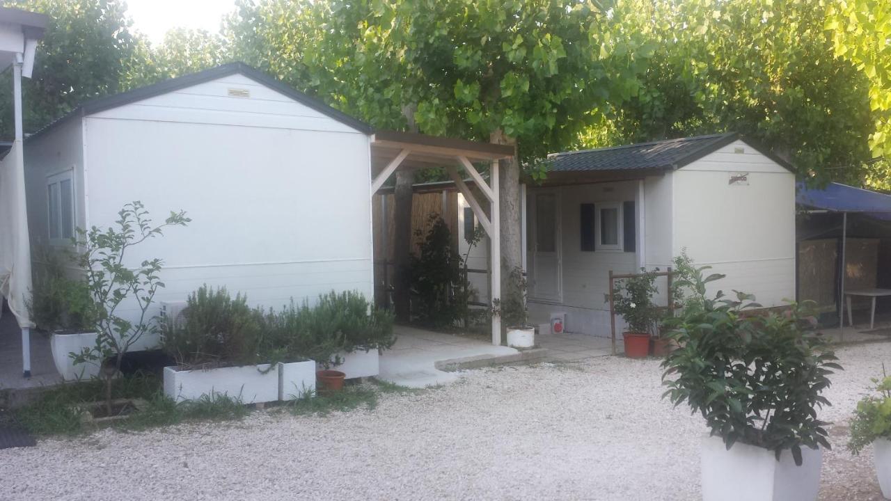 Camping Borghetti Hotel Ortona Kültér fotó